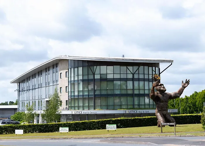 Holiday Inn Salisbury - Stonehenge By Ihg